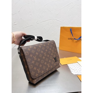 MenS Bag Sharing 0Louis Vuitton Shoulder Bag Item Louis Vuitton V