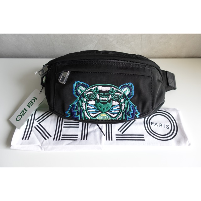 Kenzo Bumbag กระเป๋า คาดอก ของแท้100%