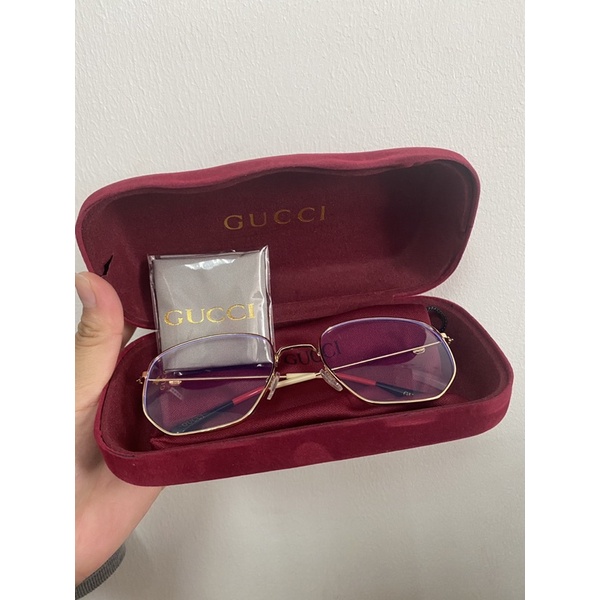 แว่นกรองแสง GUCCI อุปกรณ์ครบ