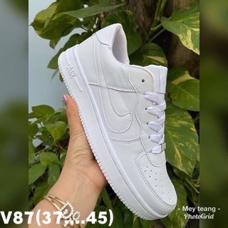 รองเท้าผ้าใบNike  Air Force One1 รองเท้าผ้าใบผู้ชาย กับผู้หญิง มีสินค้ารับส่ง