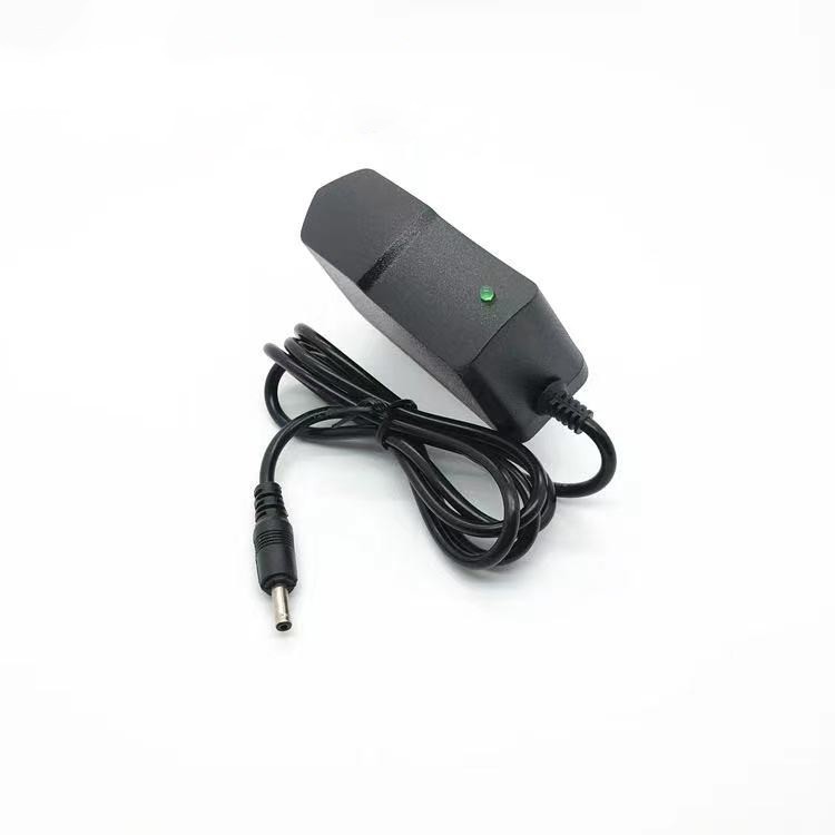DC อะแดปเตอร์ Adapter 5V 2A 2000mA (3.5x1.35MM) สำหรับ IP CAMERA