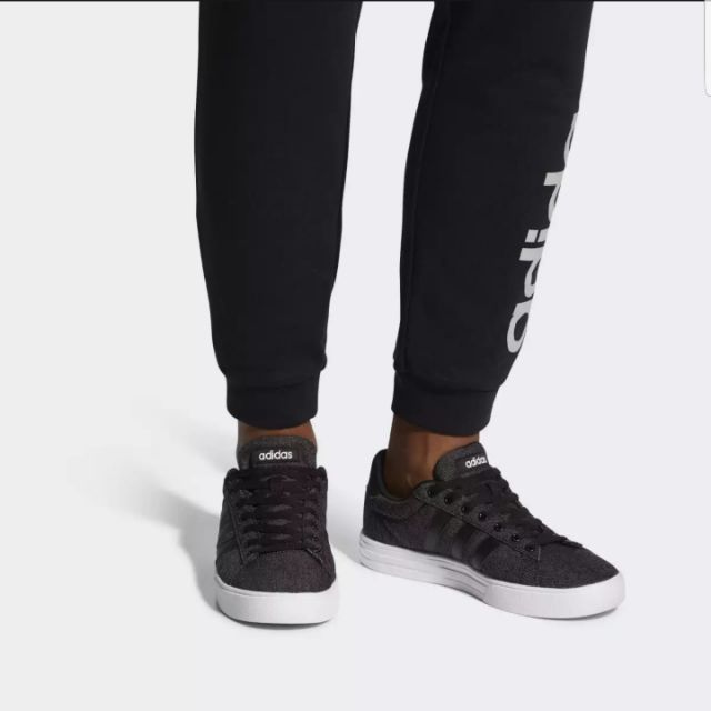 adidas women's daily 2.0