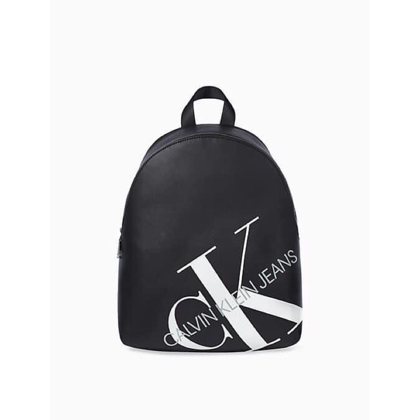 กระเป๋าเป้ Calvin Klein Logo CK Backpack/ Color Black