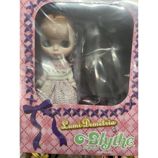 Blythe doll lumi demitria