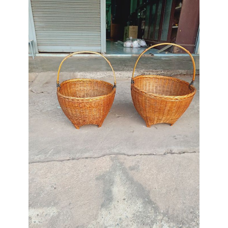 ตะกร้าไม้ไผ่สานรุ่นใหญ่ ทาแสลคกันปลวกมอดอย่างดี ภูมิปัญญาชาวบ้าน - รูปที่ 5