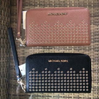 Michael kors กระเป๋าสตางค์ ซิปรอบคล้องมือ