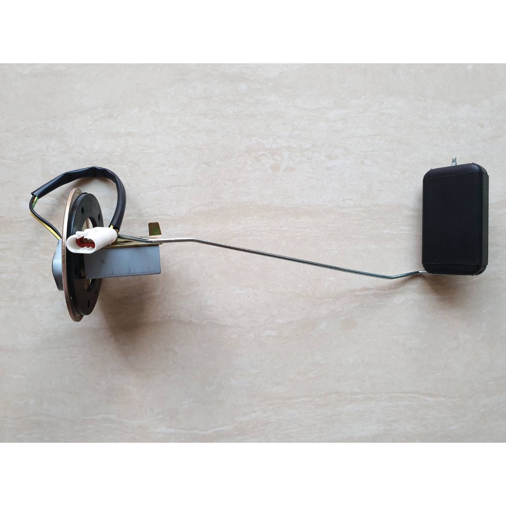 ลูกลอยในถังน้ำมัน ISUZU TFR 2500,4JA1 รุ่นสายไฟ2สาย ไต้หวัน ราคาลูกละ 280บาท