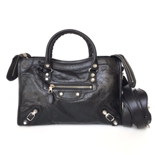 กระเป๋าสะพายข้าง Balenciaga Edge color black