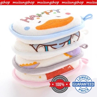 MUISUNGSHOP ฟองน้ำถูตัวเด็กทารก โฟมอาบน้ำเด็กลายการ์ตูน ฟองน้ำอาบน้ำเด็ก หุ้มด้วยผ้าขนหนูเนื้อหนา (มีสายห้อยคล้อง)