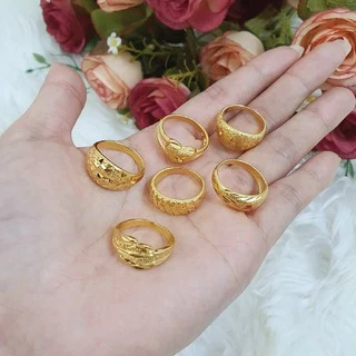 แหวนทอง คละแบบ เทียบเท่า1 สลึง ชุบทอง ใส่แทนของจริงได้ สินค้าขายดี ใส่สวยมั่นใจ ดูดี ทันสมัย ทองปลอม แฟชั่น มีปลายทาง