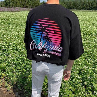 เสื้อยืด ลายสกรีน California ทรง oversize ไหล่ตก