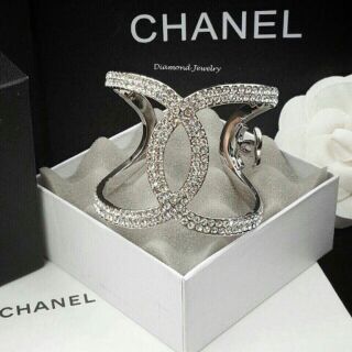 Chanel Cuff งานเกรด Super Hi-End ค่ะ สวยมากกกกก เป็นงานเกรดจิวเวอรี่คะ