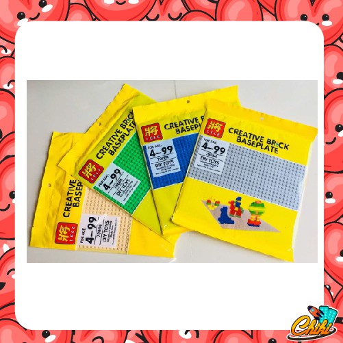 เพลทปุ่มตัวต่อ ขนาด 25x25 CM (มี 3 สี เขียว,เทา,น้ำเงิน)