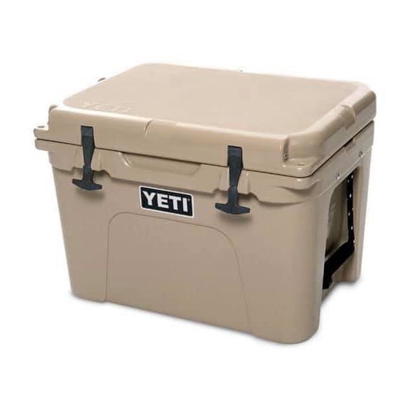 (พรีออเดอร์ )กระติก YETI COOLER TUNDRA
