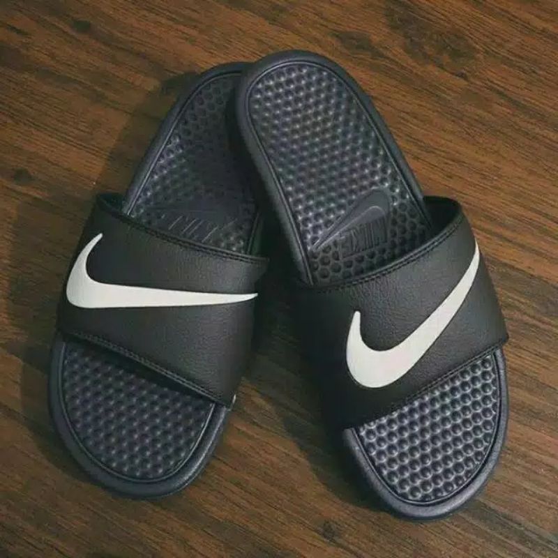 รองเท้าแตะ Nike Ceklis Slip On