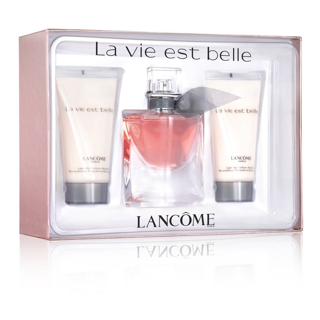 Lancome La Vie Est Belle Perfume Gift Set (เช็คสตอคก่อนโอนค่ะ)