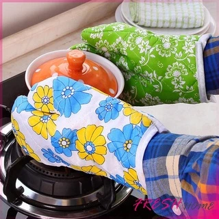 ถุงมือกันความร้อน ถุงมือไมโครเวฟ จัดเก็บสะดวก จัดส่งคละลาย Cooking gloves