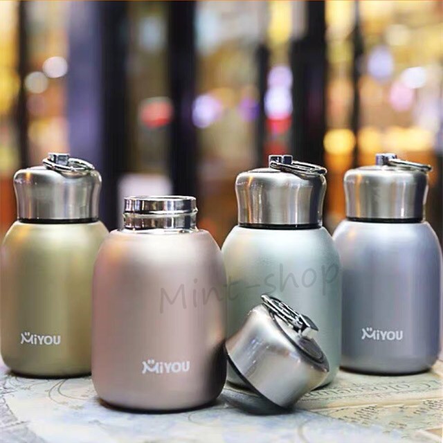 ขวดสแตนเลสเก็บความเย็น ขวดใส่น้ำดื่ม MINI สูญญากาศเก็บอุณหภูมิ ปริมาตร 300ml. พร้อมส่งค่ะ