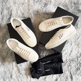 แนะนำสอบถามไซส์คงเหลือ ก่อนกดสั่งนะคะ YSL Saint laurent sneakers court classic sl/06 (รุ่นผ้า)