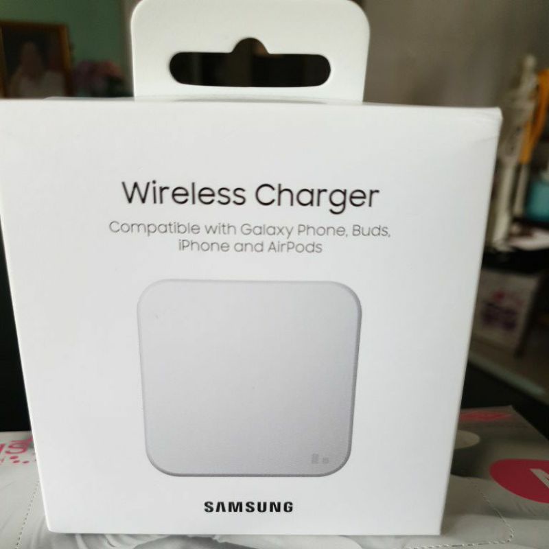 พร้อมส่ง  SAMSUNG 9W Fast Wireless Charger ที่ชาร์จไร้สาย สินค้าใหม่