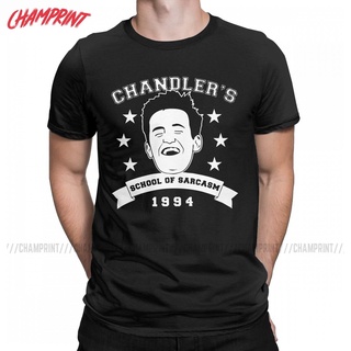 เสื้อยืดแขนสั้น ผ้าฝ้ายแท้ พิมพ์ลาย Friends TV Show Chandler Bing School Of Sarcasm เหมาะกับของขวัญวันเกิด สําหรับผู้ชาย