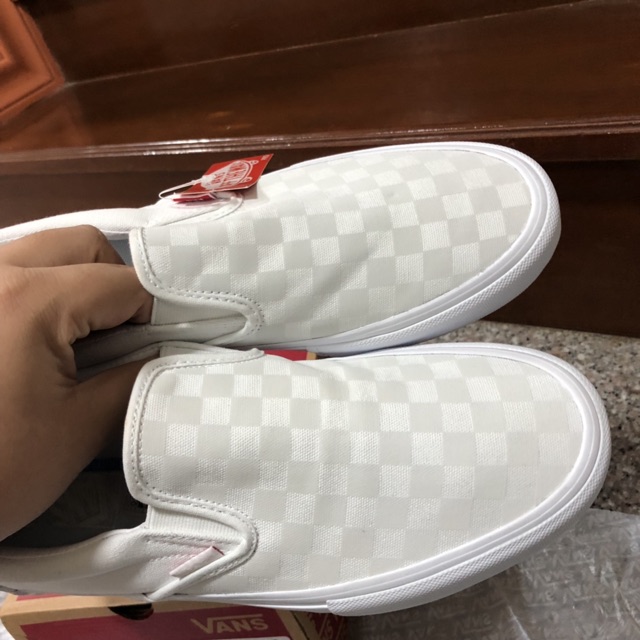 vans slip on pro reflect