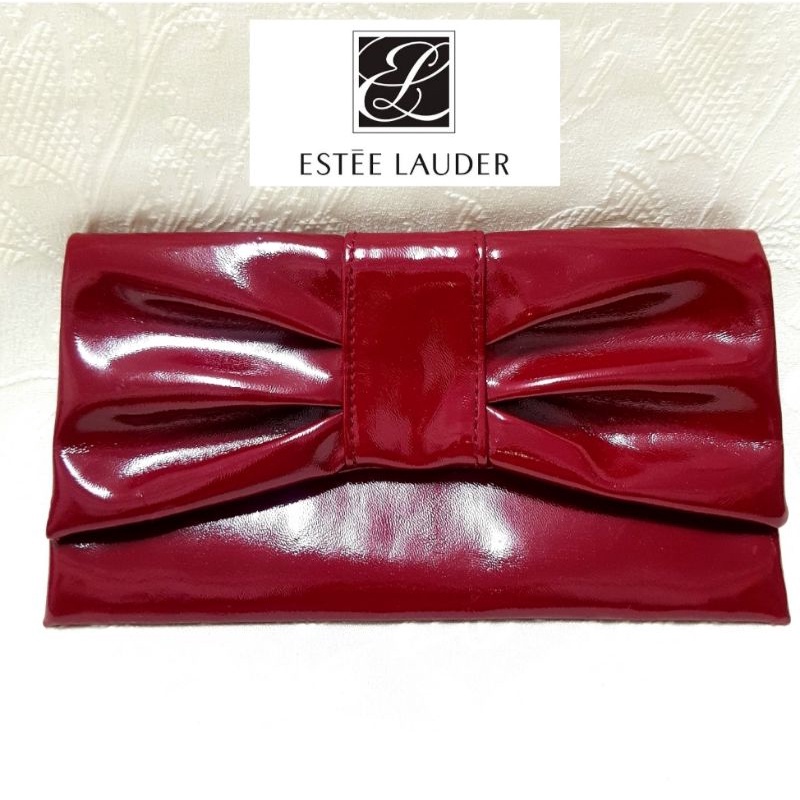 กระเป๋าถือคลัช Estee Lauder