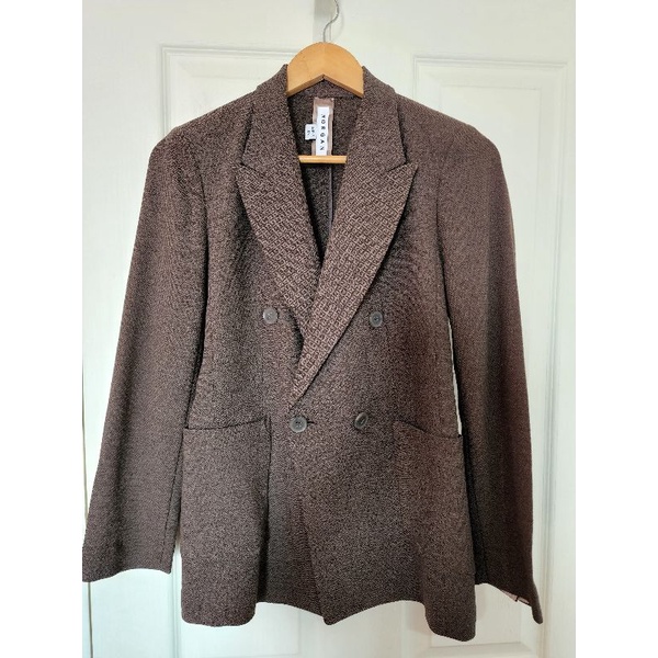 เบลเซอร์/สูท นำเข้าจากเกาหลี มือ2  งานเหมือนใหม่มาก  ป้ายแบรนด์ Morgan