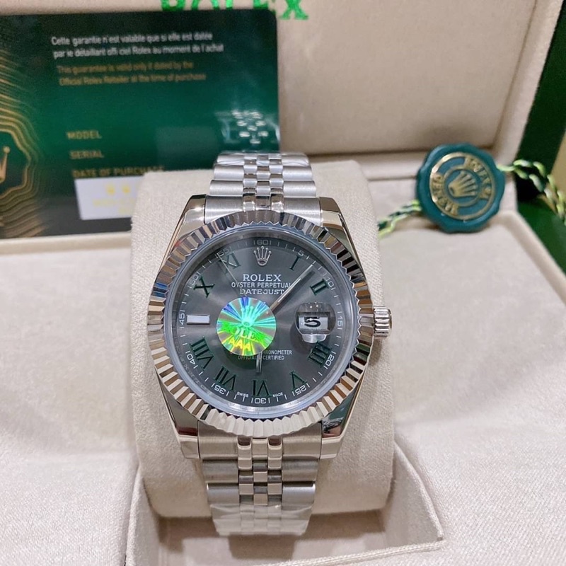 นาฬิกาข้อมือRolex งานVipรายละเอียดเทียบแท้ ขนาด 42mm