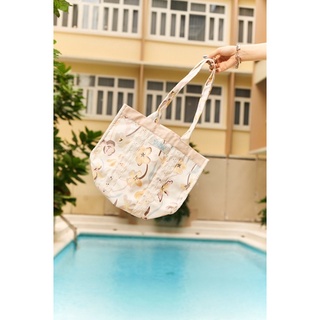 LaFleur Tote Bag กระเป๋าผ้า(Floral / Beige)