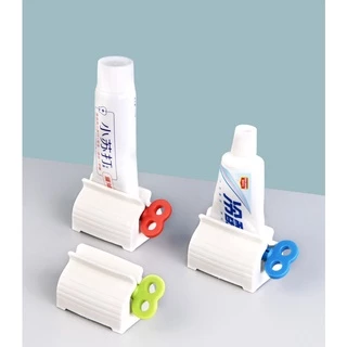 ที่บีบหลอดยาสีฟัน ใช้ได้กับโฟมล้างหน้า หลอดครีมทุกชนิด ประหยัดคุ้มค่า