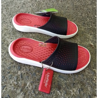 ขายพร้อมส่ง crocs Literide พรีเมี่ยมของแท้รองเท้า (อย่างเป็นทางการ)