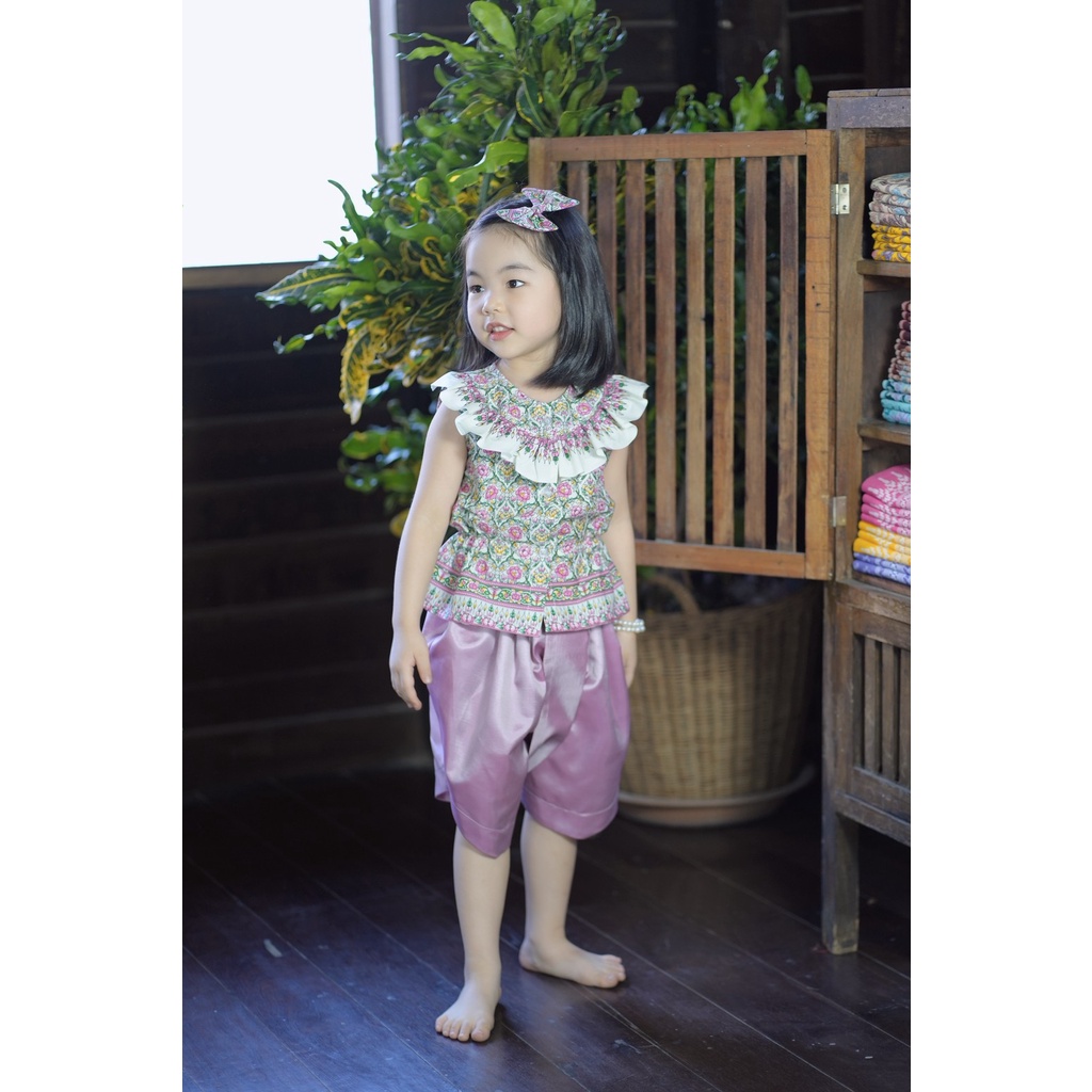 ชุดไทยเด็กพร้อมกิ๊ปเข้าชุด