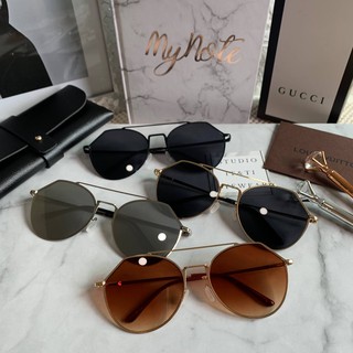 Eyewear_by.tm แว่นกันแดด ทรงแบรนด์ดัง ทรงเปรี้ยวมาก รุ่น Fendi  สีดำขอบทอง ดำขอบดำ ชาขอบทอง