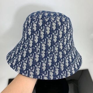 หมวกบัทเก็ต ดิออ Bucket Hat ใส่ได้2ด้าน