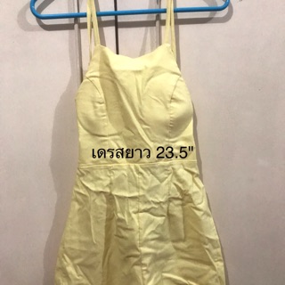 เดรสสายเที่ยวโชว์หลัง สีหวานแต่โคตรแซ่บ
