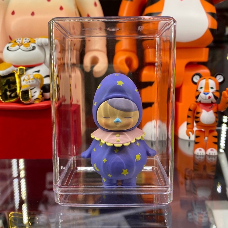 พร้อมส่งจากไทย กล่องใส่โมเดล สำหรับจัดระเบียบฟิกเกอร์ ของสะสม ตุ๊กตา กันฝุ่น เรียงซ้อนกันได้ | WB TO