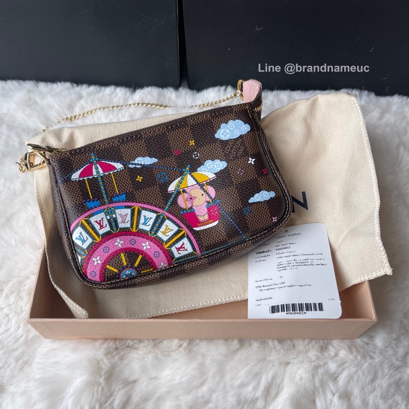 LV mini pochette limited dc20