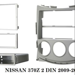 หน้ากาก NISSAN ZX370 fairlady ปี2009-2012 สำหรับเปลี่ยนวิทยุ 7"_2DIN_18cm.