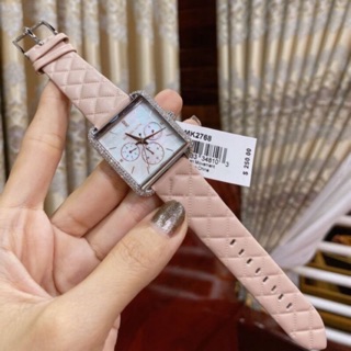 MK2768  Michael Kors Women’s Mother Of Pearl Silver Tone Leather Strap Watch ขนาด  32 mm ขายดี หมดไว