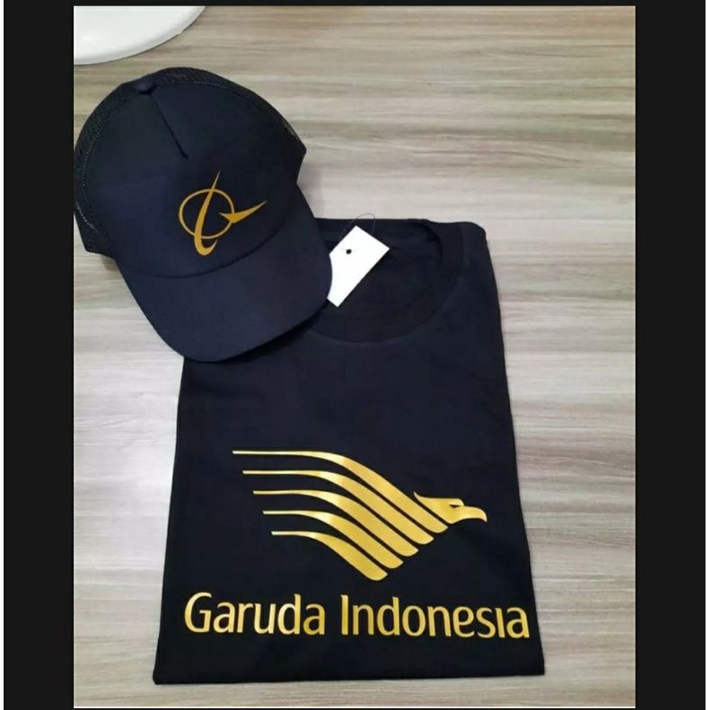 เสื้อยืด GARUDA INDONESIA AIRLINES พร้อมหมวก BONUS