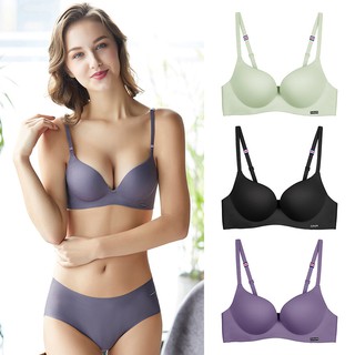 พร้อมส่ง6สี🔥เสื้อในไร้ขอบไร้โครง ฟองน้ำนิ่มๆ Push Up Bra