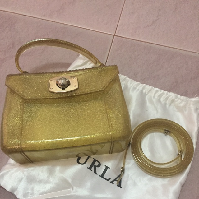 กระเป๋าสะพายfurla (candy bag)