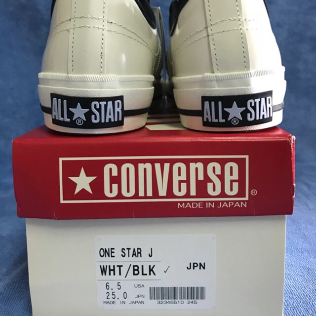 รองเท้า converse