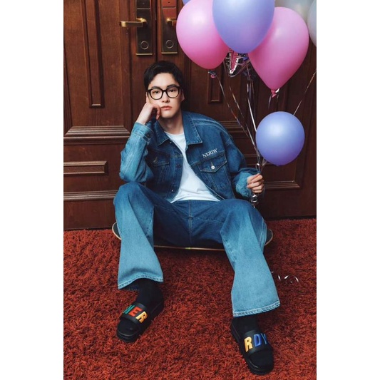 รองเท้าแตะ Nerdy ~**