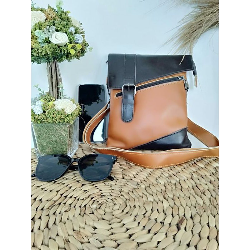 MENS กระเป๋าหนังแท้ PONI MODEL / MENS LEATHER BAG / LEATHER SLING BAG / GENUINE LEATHER SLING BAG / 