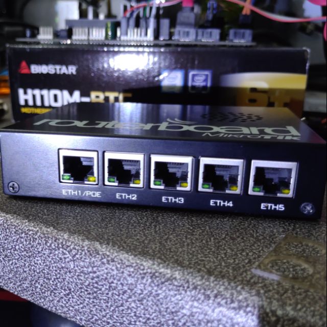 Mikrotik router rb850Gx2 ไม่มี adapter  สินค้ามือสอง