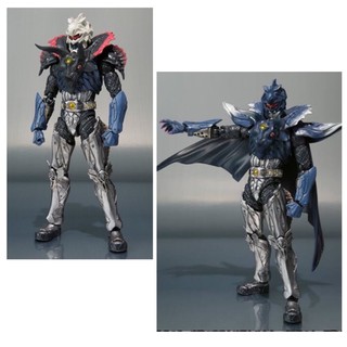 [ของแท้] Bandai Tamashii S.H.Figuarts Dinosaur Greeds (Kyouryu and Eiji) from Masked Kamen Rider OOO