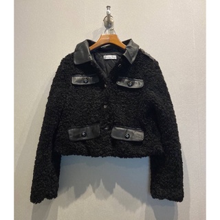 CHRISTIAN DIOR CD FUR JACKET WITH LEATHER POCKET เสื้อแจ็คเก็ตโค้ท แบรนด์คริสเตียนดิออร์ ขนเฟอร์