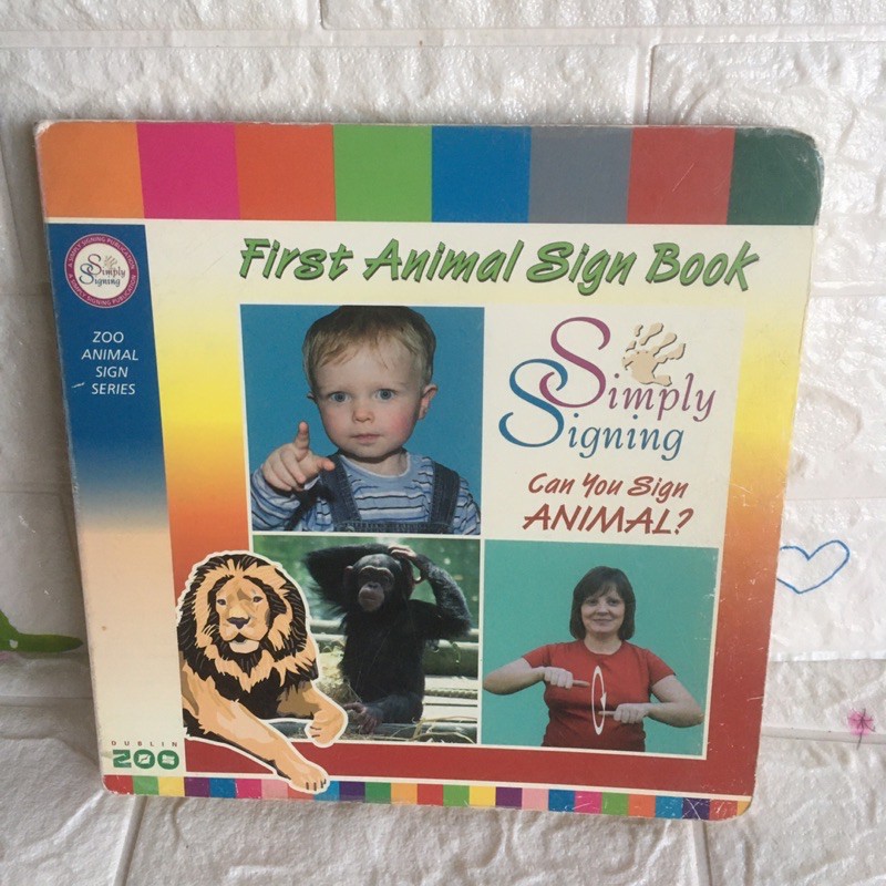 First Animal Sign Book (board book )-bj1